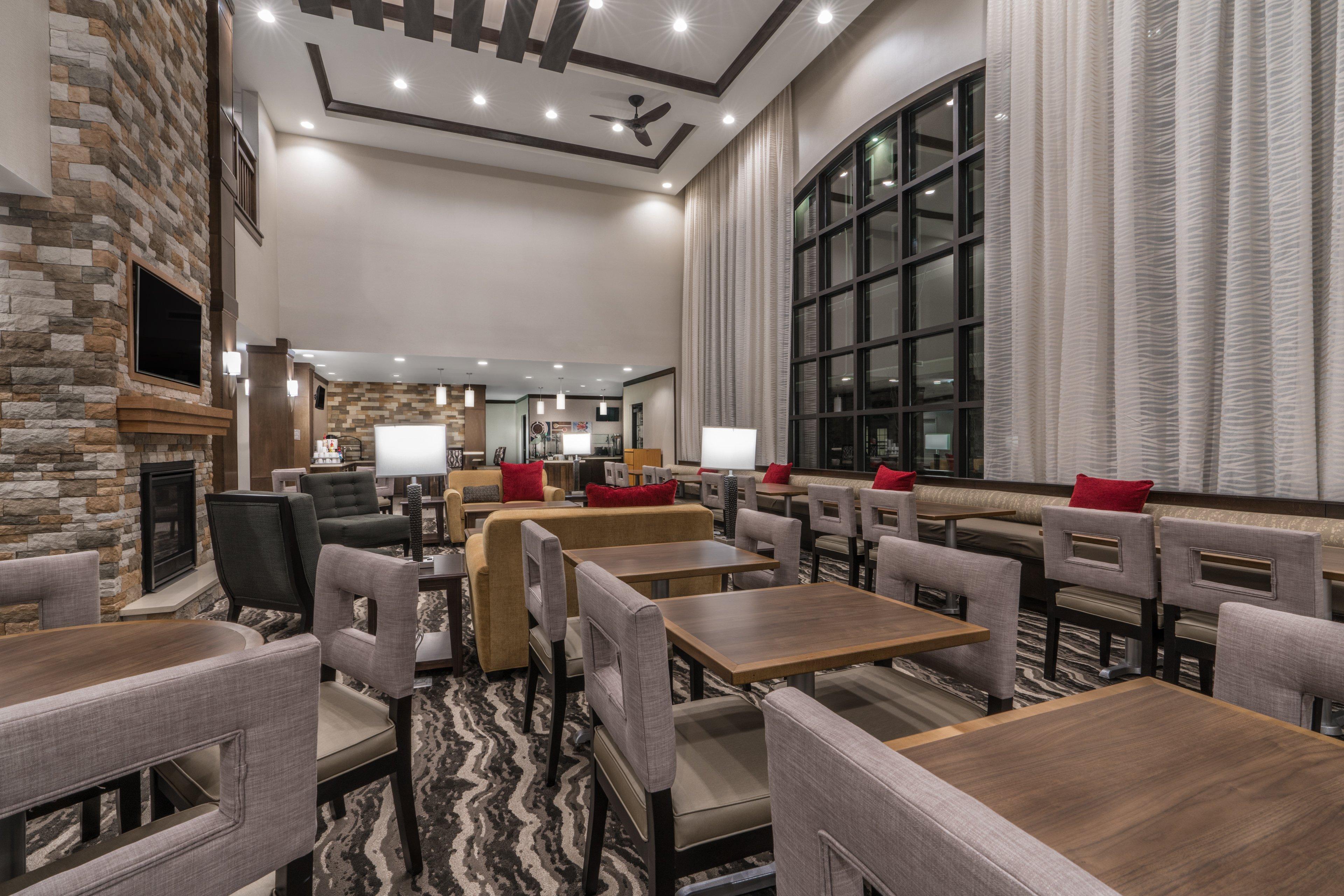 Staybridge Suites Anchorage By Ihg Ngoại thất bức ảnh