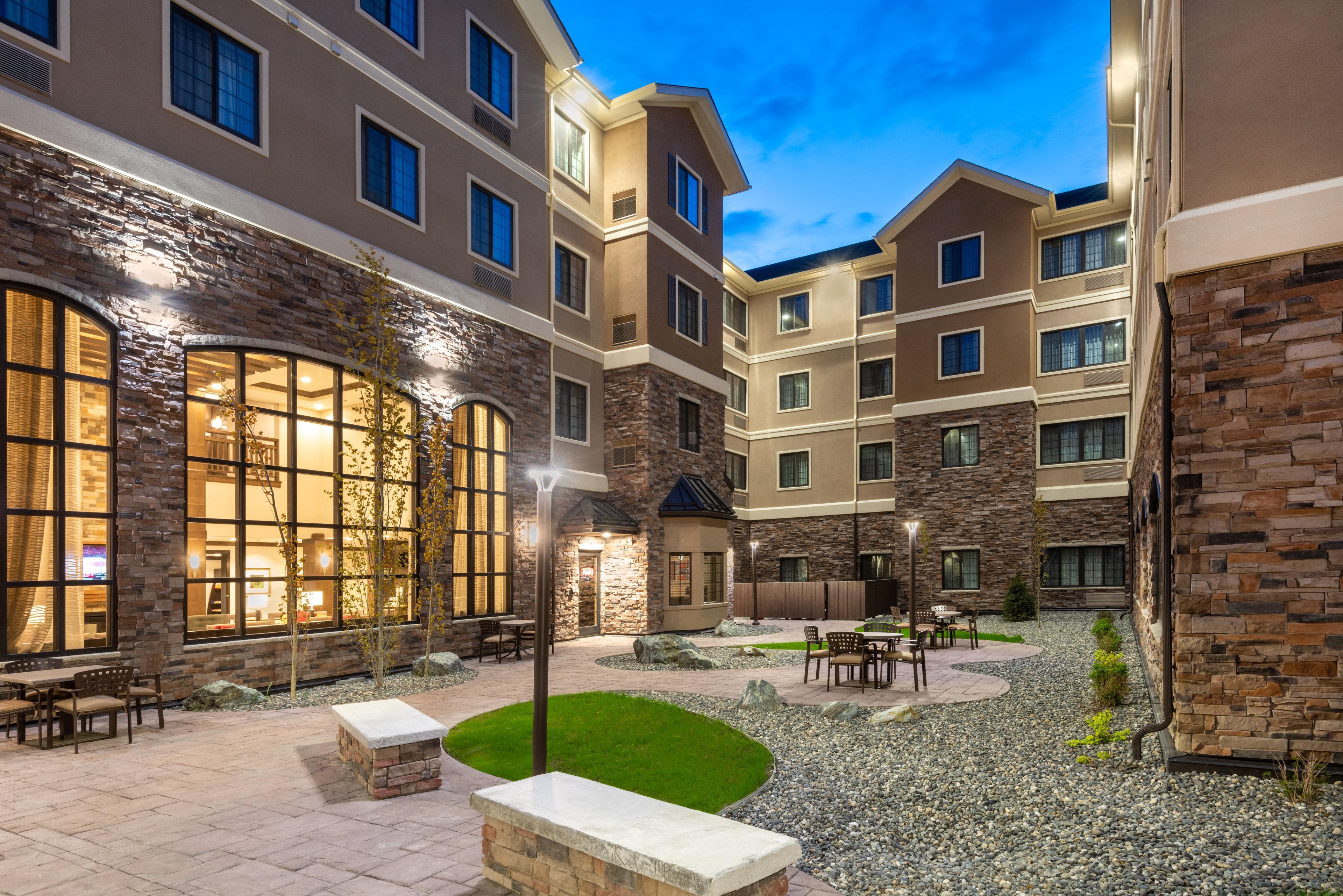 Staybridge Suites Anchorage By Ihg Ngoại thất bức ảnh